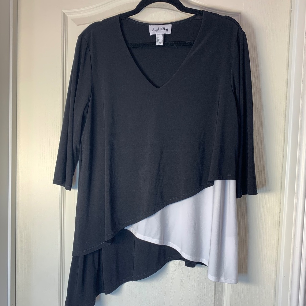 Joseph Ribkoff Asymmetrical Layered Black & White Blouse Size 14 | Elegant Flowy